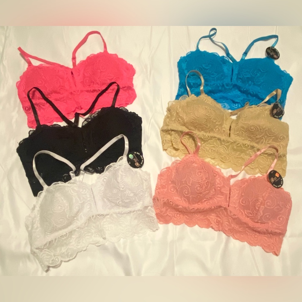 Set of 6 multicolor bralettes